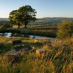 Moor Tops By Birch * Broughton (North Yorkshire)