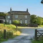 Moor Tops By Birch Casa vacanze Broughton (North Yorkshire)