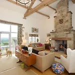 Holiday home Moor Tops By Birch *